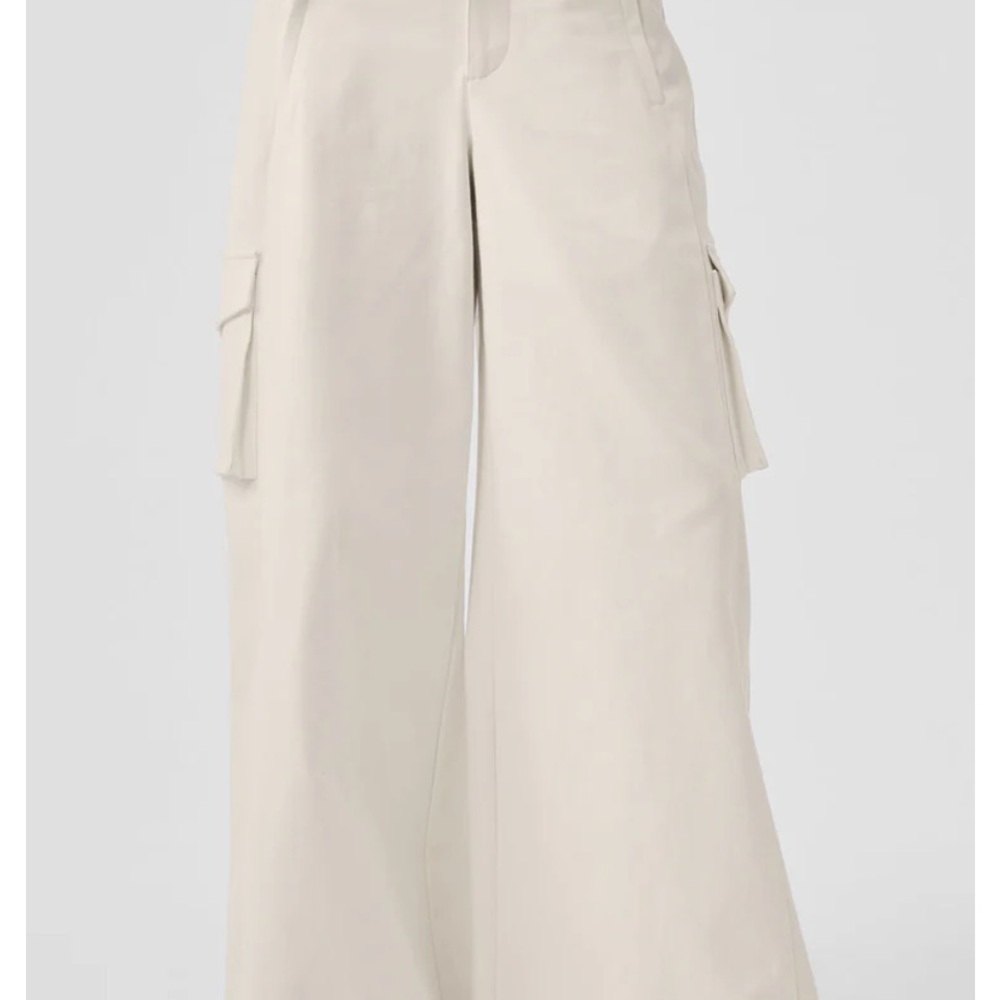 ALO Yoga Cream Wide-Leg Pants